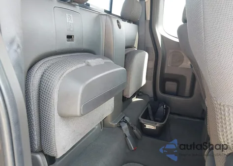 2007 Nissan Frontier Nismo Off Road из США, поврежденный, VIN 1N6AD06U77C406060